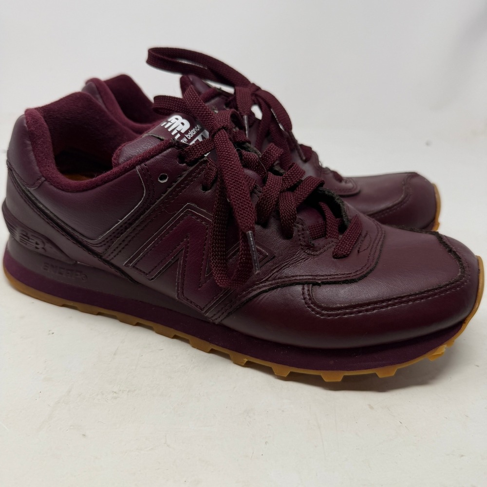New Balance Sneakers Mens 8.5 574 Burgundy Leather Gum Sole EUC NB574AAB